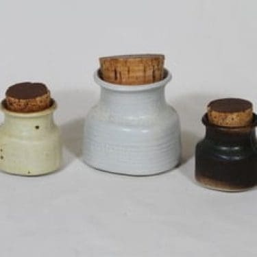 Arabia maustepurkit, eri kokoja, 3 kpl, suunnittelija Francesca Lindh, eri kokoja