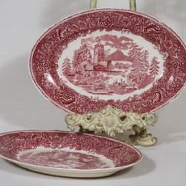 Arabia Maisema vadit, punainen, 2 kpl, suunnittelija , soikea, kuparipainokoriste