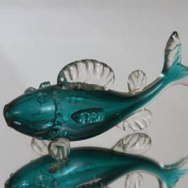 Kumela koriste-esine, turkoosi, suunnittelija , Kala-aihe