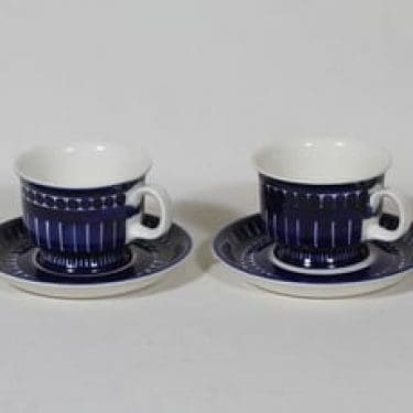 Arabia Valencia kahvikupit, 16 cl, 2 kpl, suunnittelija Ulla Procope, 16 cl, käsinmaalattu, signeerattu