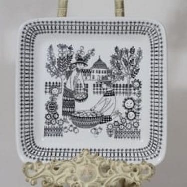 Arabia Emilia vati, suunnittelija Raija Uosikkinen, kuparipainokoriste