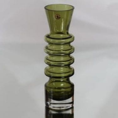 Riihimäen lasi Pagoda maljakko, oliivinvihreä, suunnittelija Nanny Still,