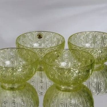 Riihimäen lasi Riikinkukko annoskulhot, keltainen, 4 kpl, suunnittelija Nanny Still,