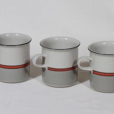 Arabia Aslak kaakaukupit, 3 kpl, suunnittelija Inkeri Leivo, raitakoriste