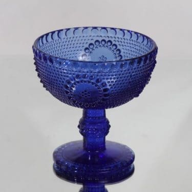 Riihimäen lasi Grapponia malja, jalallinen, suunnittelija Nanny Still, jalallinen