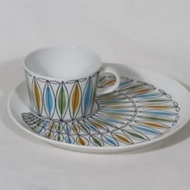 Arabia Korona erikoiskuppi, käsinmaalattu, suunnittelija Raija Uosikkinen, käsinmaalattu, painettu