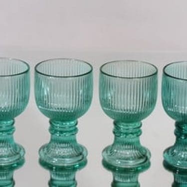 Iittala Viktor lasit, 18 cl, 4 kpl, suunnittelija Valto Kokko, 18 cl