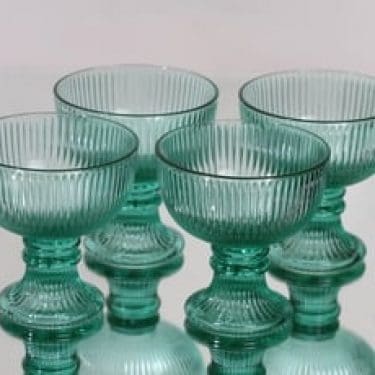 Iittala Viktor jälkiruokakulhot, vihreä, 4 kpl, suunnittelija Valto Kokko,