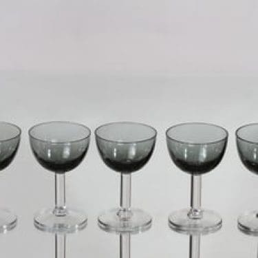 Nuutajärvi 1125 lasit, 8 cl, 5 kpl, suunnittelija Saara Hopea, 8 cl