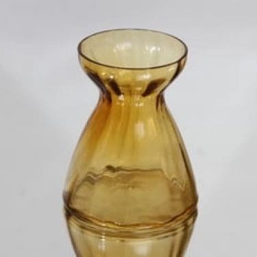 Kumela maljakko, ruskea, suunnittelija ,