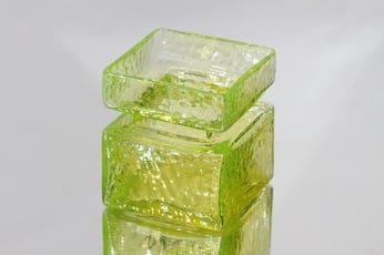 Riihimäen lasi Pala maljakko, koko 4/6, suunnittelija Helena Tynell, koko 4/6