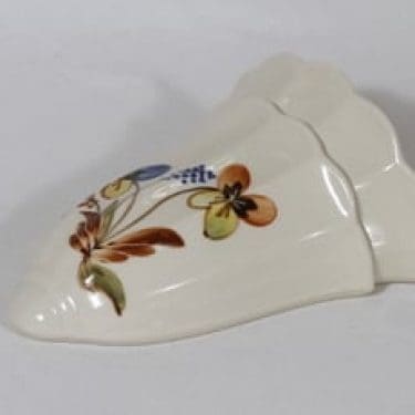 Arabia ARA seinämaljako, käsinmaalattu, suunnittelija , käsinmaalattu