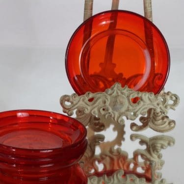 Nuutajärvi 5268 plates, red, 4 pcs, designer Kaj Franck, small