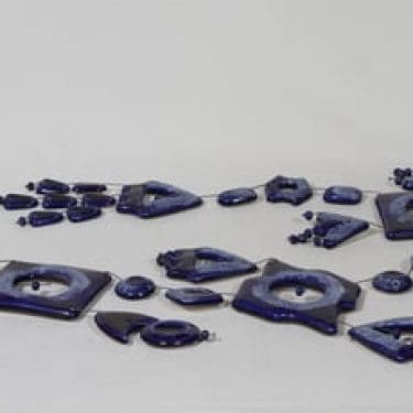 Kalevala Koru seinäkoru, sininen, suunnittelija Maija-Liisa Vasenius,