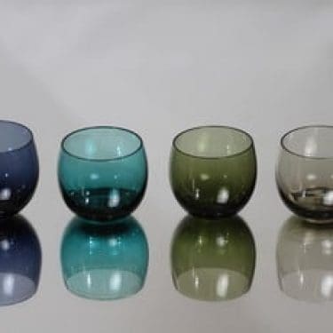 Nuutajärvi Marja lasit, 7 cl, 4 kpl, suunnittelija Saara Hopea, 7 cl, pieni