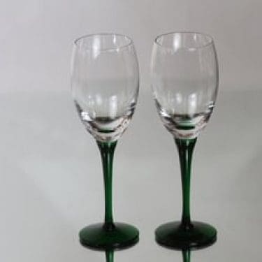 Nuutajärvi Traviata viinilasit, 18 cl, 2 kpl, suunnittelija Saara Hopea, 18 cl