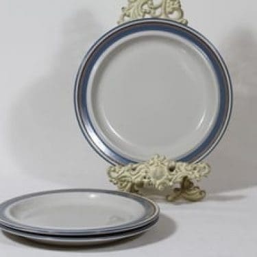 Arabia Uhtua ruokalautaset, 3 kpl, suunnittelija , matala, raitakoriste