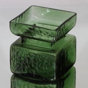 Riihimäen lasi Pala maljakko, vihreä, suunnittelija Helena Tynell,