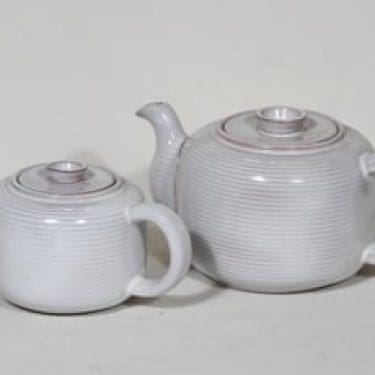 Arabia ARA teekaatimet, 1 ja 0.5 l, 2 kpl, suunnittelija Michael Schilkin, 1 ja 0.5 l