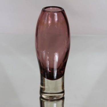 Riihimäen lasi Nimipäivä maljakko, signeerattu, suunnittelija Aimo Okkolin, signeerattu