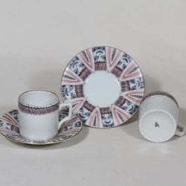 Arabia mokkakupit, käsinmaalattu, 2 kpl, suunnittelija , käsinmaalattu, pieni, signeerattu