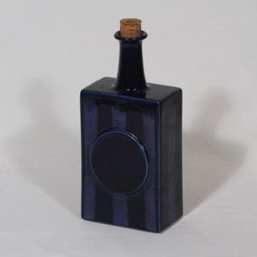 Arabia koristepullo, käsinmaalattu, suunnittelija Hilkka-Liisa Ahola, käsinmaalattu, signeerattu