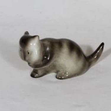 Arabia eläinfiguuri, kissa, suunnittelija Michael Schilkin, kissa, käsinmaalattu