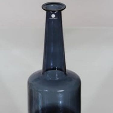Iittala 2504 koristepullo, sininen, suunnittelija Timo Sarpaneva, i-väri, signeerattu