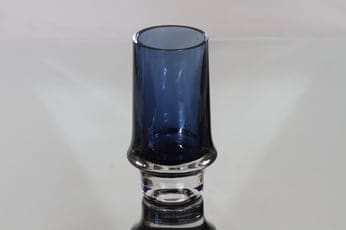 Iittala 3581 maljakko, sininen, suunnittelija Tapio Wirkkala, pieni