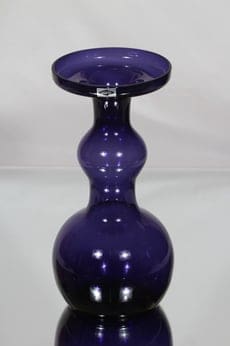 Nuutajärvi 1483 maljakko, sinipunainen, suunnittelija Oiva Toikka, suuri