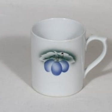 Arabia Luumu muki, suunnittelija Thure Öberg, puhalluskoriste