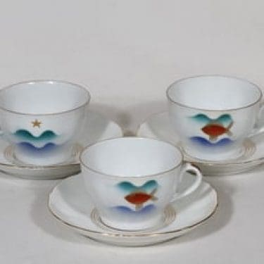 Arabia DK kahvikupit, 3 kpl, suunnittelija , puhalluskoriste/ siirtokuva, art deco