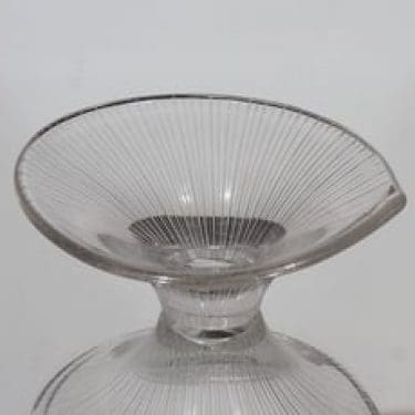 Iittala 3139 taide-esine, signeerattu, suunnittelija Tapio Wirkkala, signeerattu, pieni, kirkas, viivahiottu