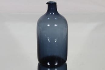 Iittala Lintupullo koristepullo, signeerattu, suunnittelija Timo Sarpaneva, signeerattu, pyöreä, I-väri