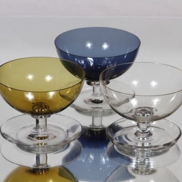 Nuutajärvi 1344 annoskulhot, eri värejä, 3 kpl, suunnittelija Saara Hopea,