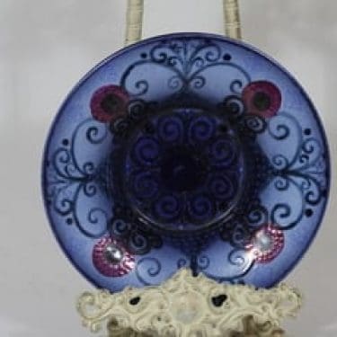 Arabia HLA 122 malja, käsinmaalattu, suunnittelija Hilkka-Liisa Ahola, käsinmaalattu, signeerattu