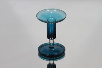 Riihimäen lasi Harlekiini kynttilänjalka, signeerattu, suunnittelija Nanny Still, signeerattu, pieni