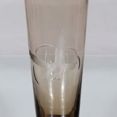 Kumela 706 maljakko, ruskea, suunnittelija Sulo Tommola, suuri, hiottu, kotka-aihe