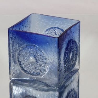 Kumela Lähde malja, signeerattu, suunnittelija Kaj Blomqvist, signeerattu