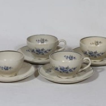 Arabia kukkakuvio kahvikupit, 4 kpl, suunnittelija , siirtokuva