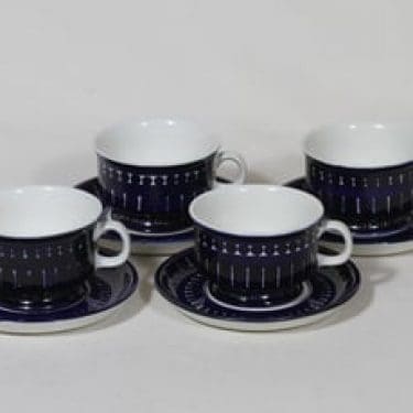 Arabia Valencia mokkakupit, 10 cl, 4 kpl, suunnittelija Ulla Procope, 10 cl, pieni, käsinmaalattu, signeerattu