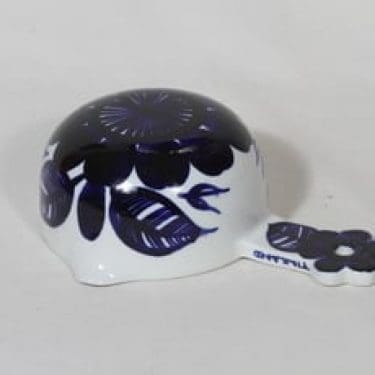 Arabia Köökki kauha, käsinmaalattu, suunnittelija Gunvor Olin-Grönqvist, käsinmaalattu, signeerattu