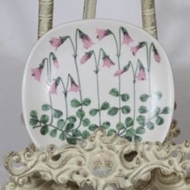 Arabia Botanica koristelautanen, Vanamo, suunnittelija Esteri Tomula, Vanamo, pieni, serikuva