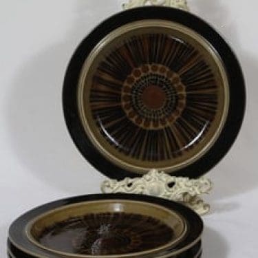 Arabia Kosmos lautaset, matala, 4 kpl, suunnittelija Gunvor Olin-Grönqvist, matala, puhalluskoriste, retro