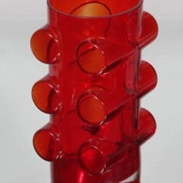 Riihimäen lasi Pablo maljakko, rubiininpunainen, suunnittelija Erkkitapio Siiroinen,