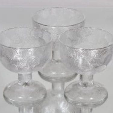 Nuutajärvi Miranda jälkiruokakulhot, jalallinen, 3 kpl, suunnittelija Heikki Orvola, jalallinen