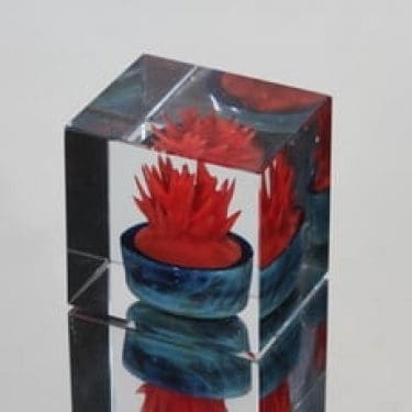 Nuutajärvi Vuosikuutio 1991 taide-esinen, monivärinen, suunnittelija Oiva Toikka,