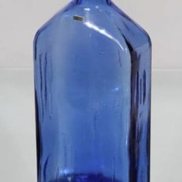 Riihimäen lasi Lankkupullo koristepullo, koboltinsininen, suunnittelija Helena Tynell, suuri