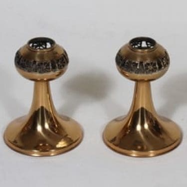 Turun hopea 1961/S kynttilänjalat, pronssi, 2 kpl, suunnittelija Pentti Sarpaneva, pronssi, pieni