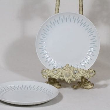 Arabia FK lautaset, riisiposliini, 2 kpl, suunnittelija Friedl Holzer-Kjellberg, riisiposliini, massasigneerattu